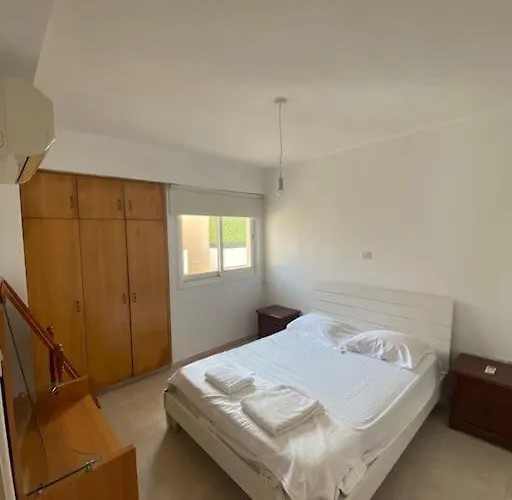 Marios & Chris Construction 71